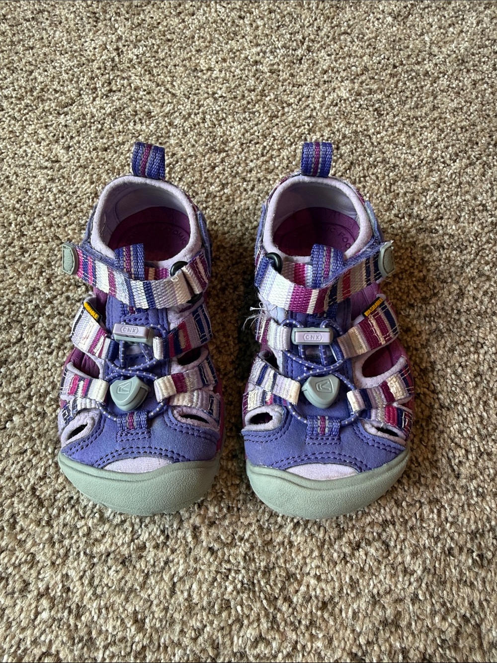 Keen | Girls' Purple Multi-Striped Closed-Toe Sandals - Picture 2 of 11